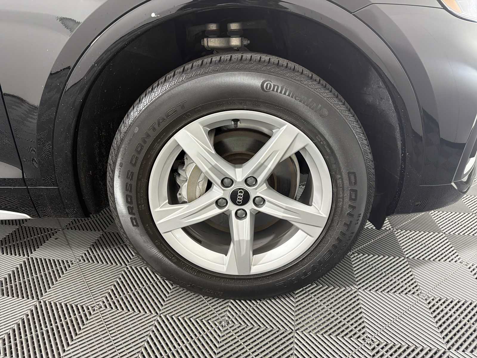 Used 2021 Audi Q5 2.0T Premium AWD/4WD image 14
