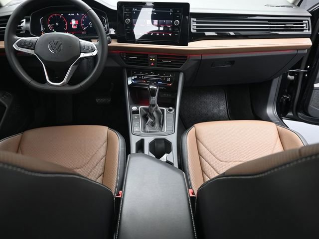 Used 2025 Volkswagen Jetta SEL FWD image 28