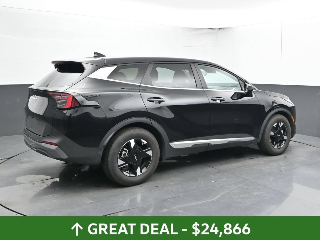 Used 2026 Kia Sportage LX FWD image 4
