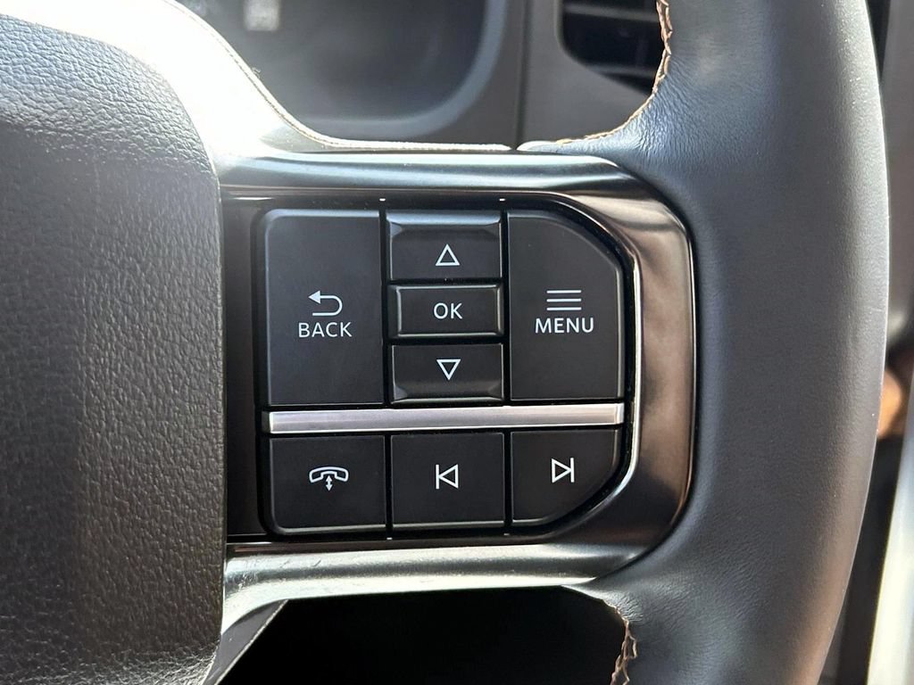 Used 2024 Ford Expedition Max Platinum AWD/4WD image 31