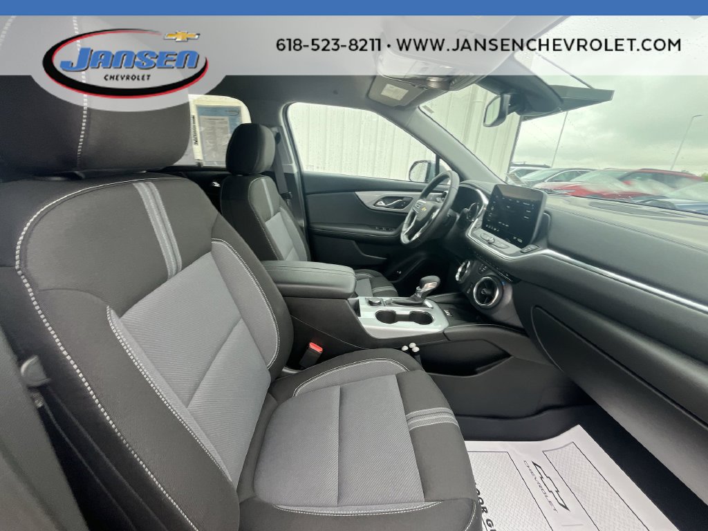 Used 2023 Chevrolet Blazer LT w/ Convenience Package FWD image 27