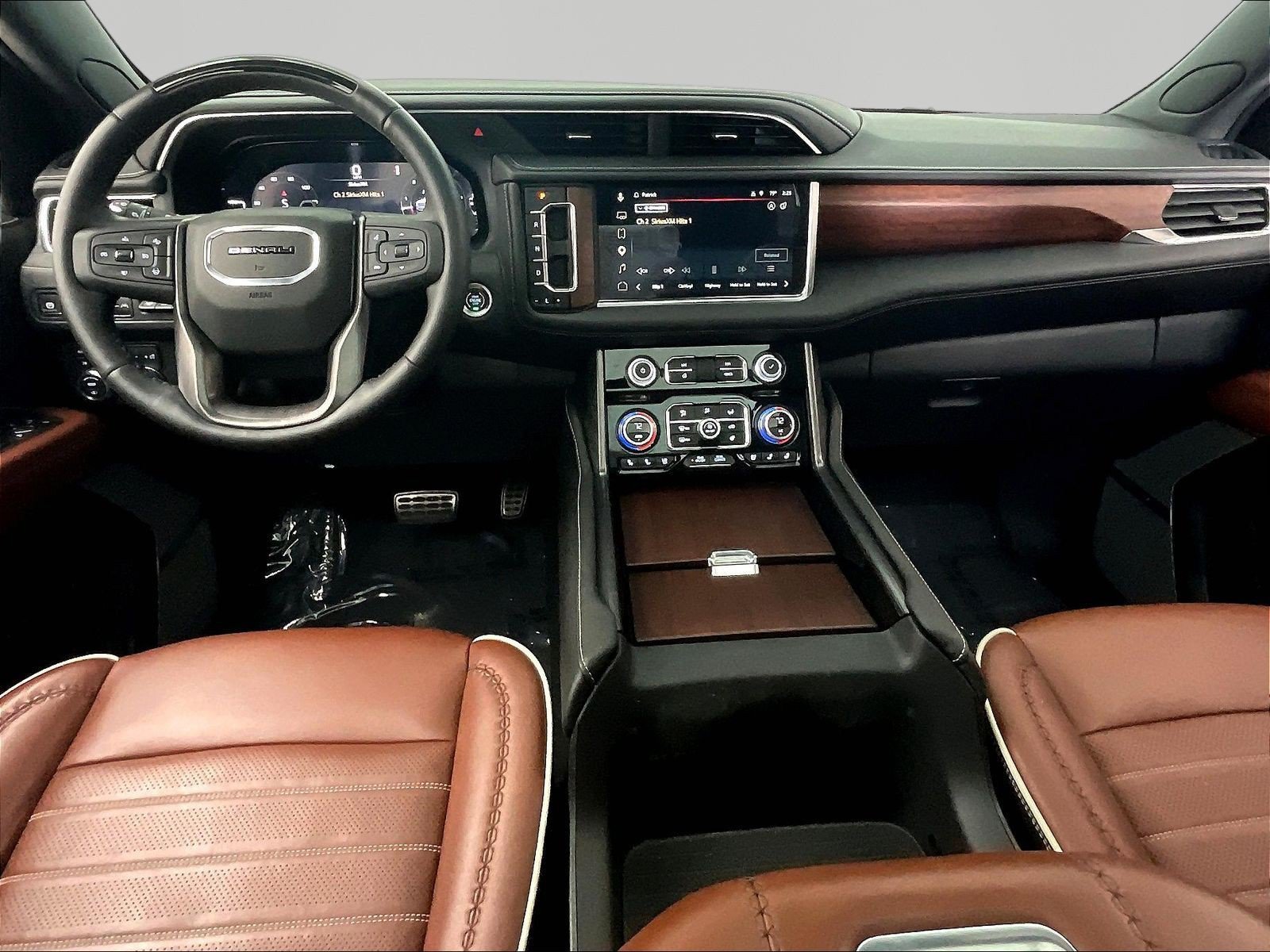 Used 2024 GMC Yukon Denali Ultimate AWD/4WD image 7