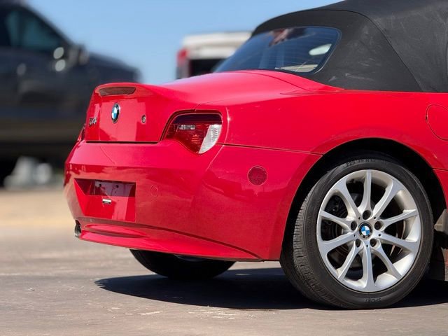 Used 2007 BMW Z4 3.0i image 12