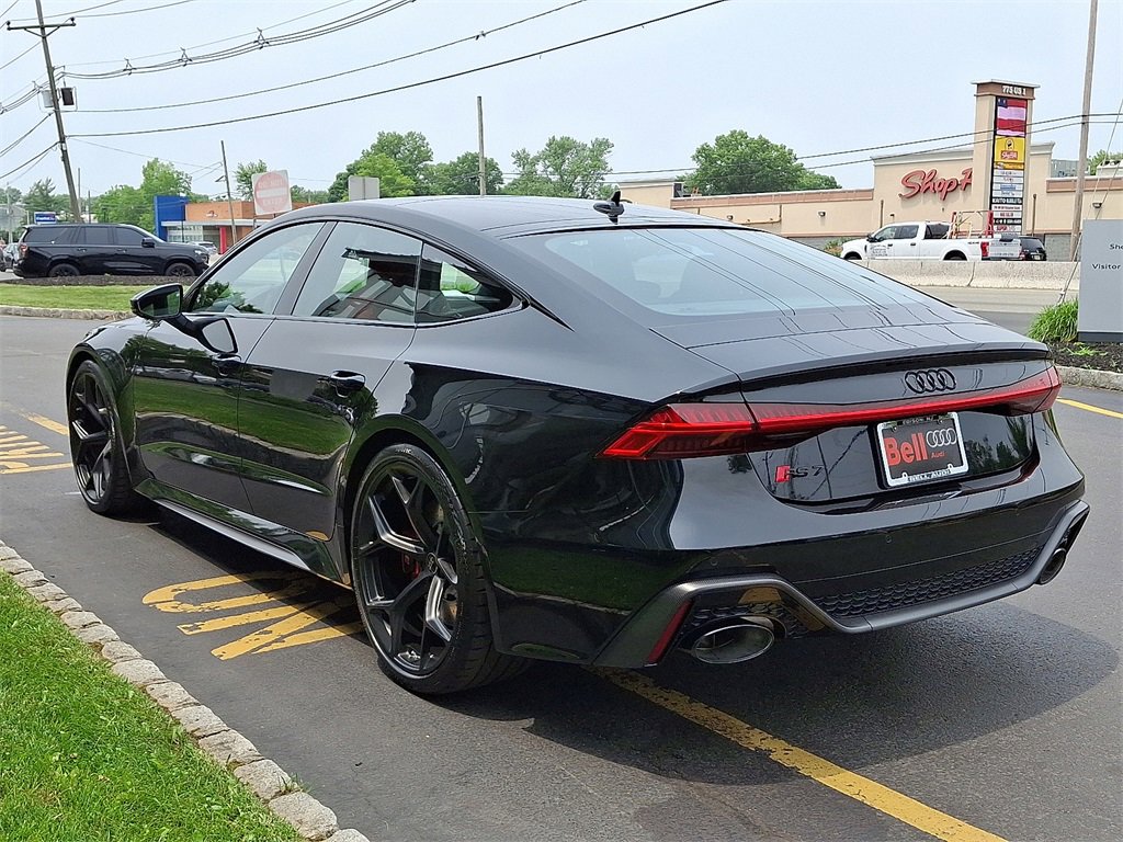 New 2025 Audi RS 7 performance Sportback image 3