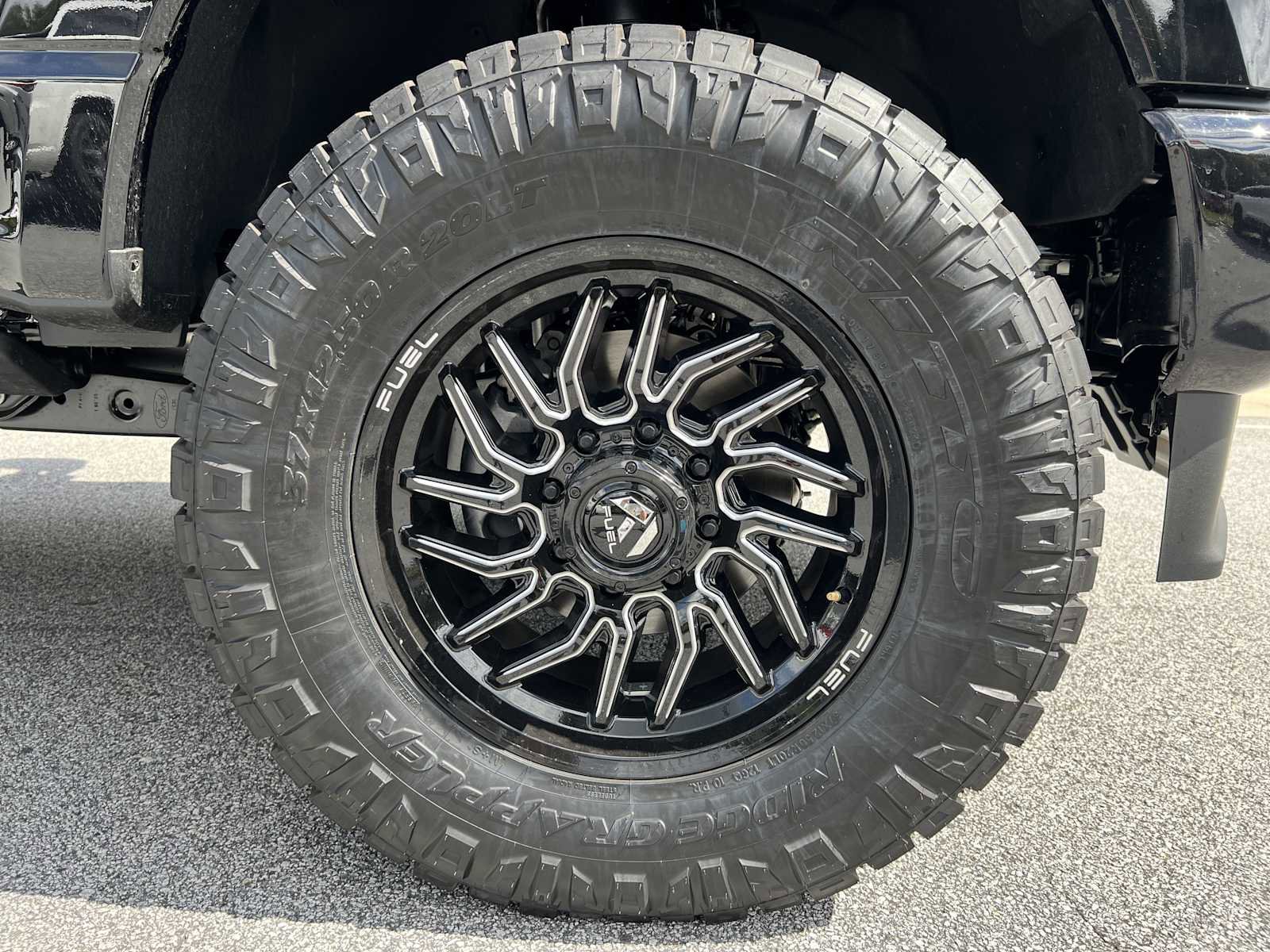 New 2026 Ford F250 Platinum image 15