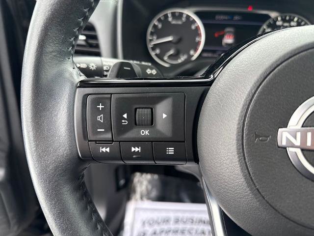Certified 2023 Nissan Rogue SV w/ SV Premium B Package image 28