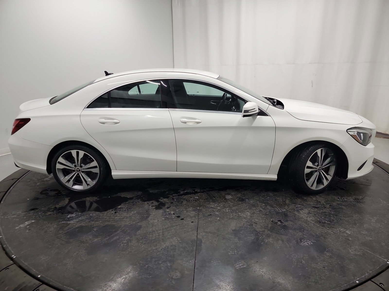 Used 2019 Mercedes-Benz CLA 250 image 11