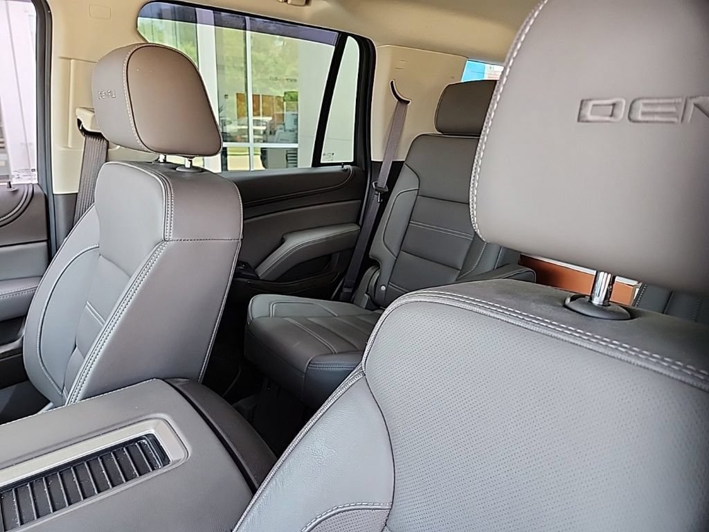 Certified 2018 GMC Yukon Denali w/ Open Road Package RWD image 13