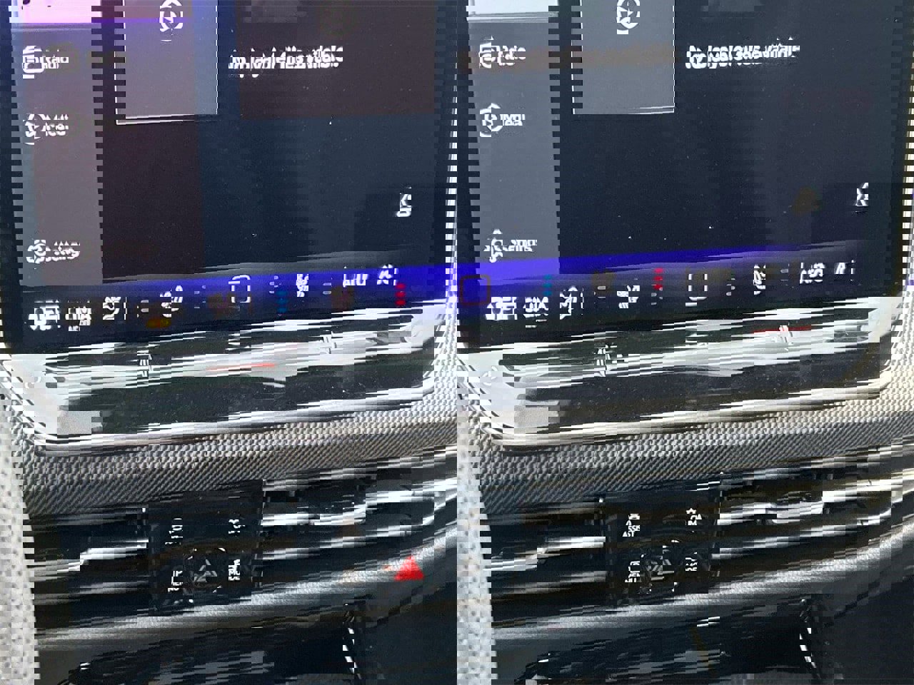 New 2025 Volkswagen GTI SE image 24