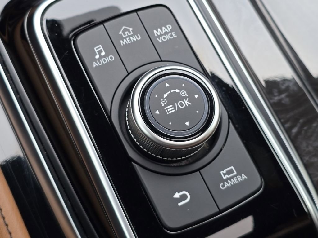 Certified 2024 INFINITI QX80 Sensory image 11