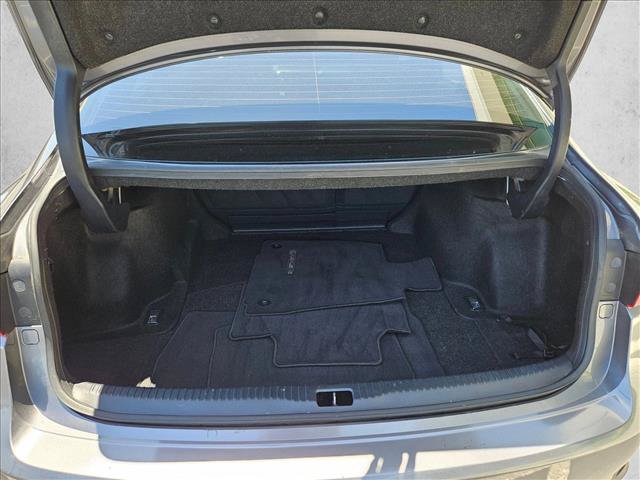 Used 2014 Lexus IS 250 w/ Navigation Package RWD image 6