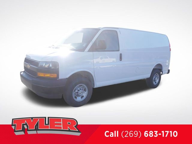 New 2026 Chevrolet Express 2500 w/ Driver Convenience Package RWD image 3