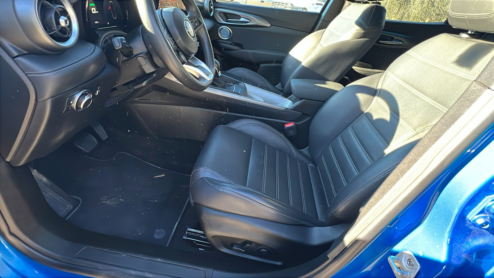 Used 2024 Alfa Romeo Tonale Ti image 16