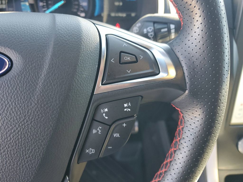 Certified 2024 Ford Edge ST-Line AWD/4WD image 21