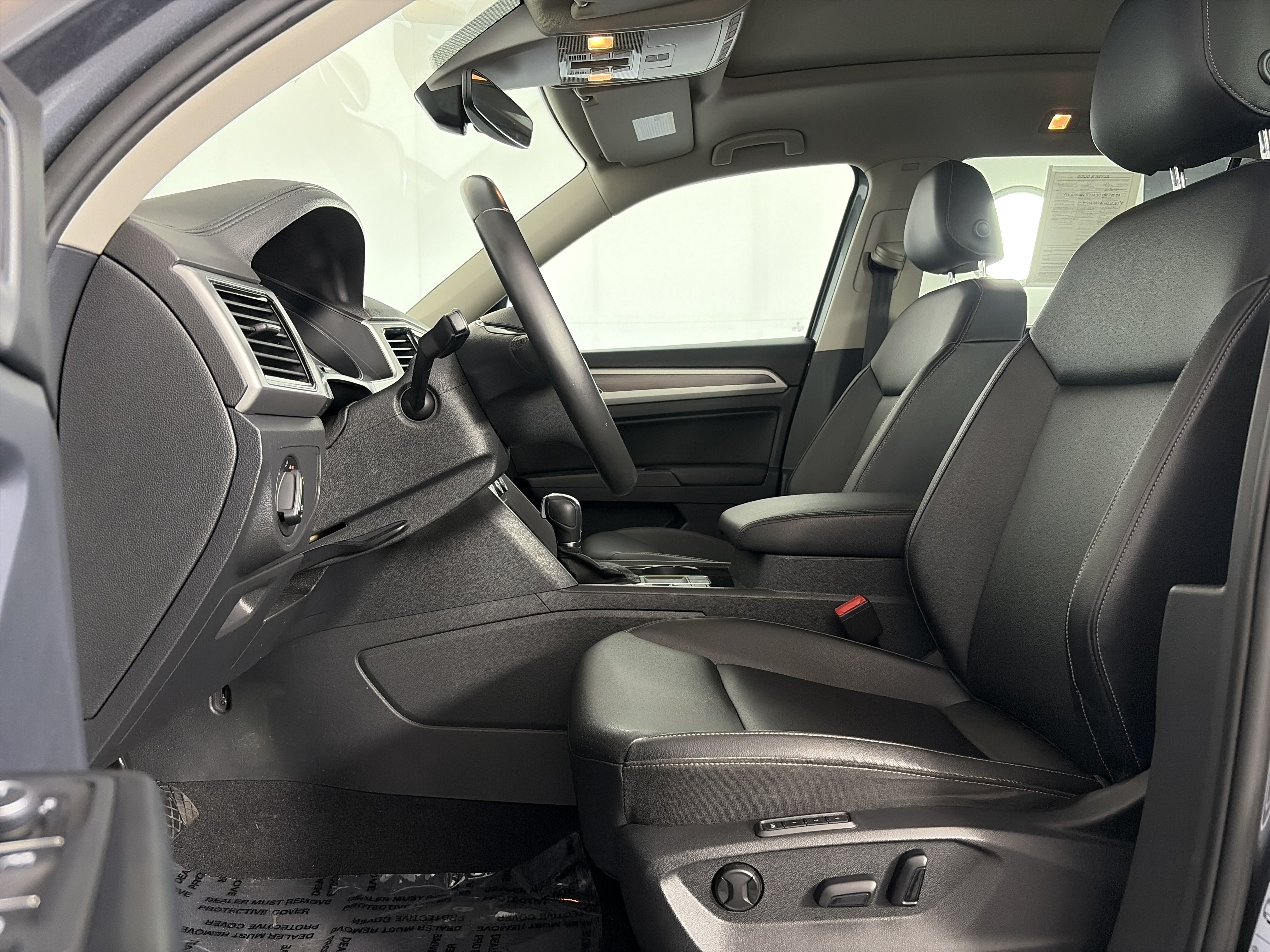Used 2018 Volkswagen Atlas SEL FWD image 6
