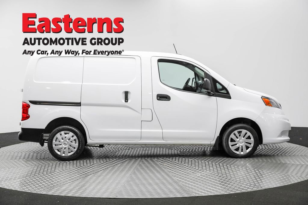 Used 2021 Nissan NV200 S image 4