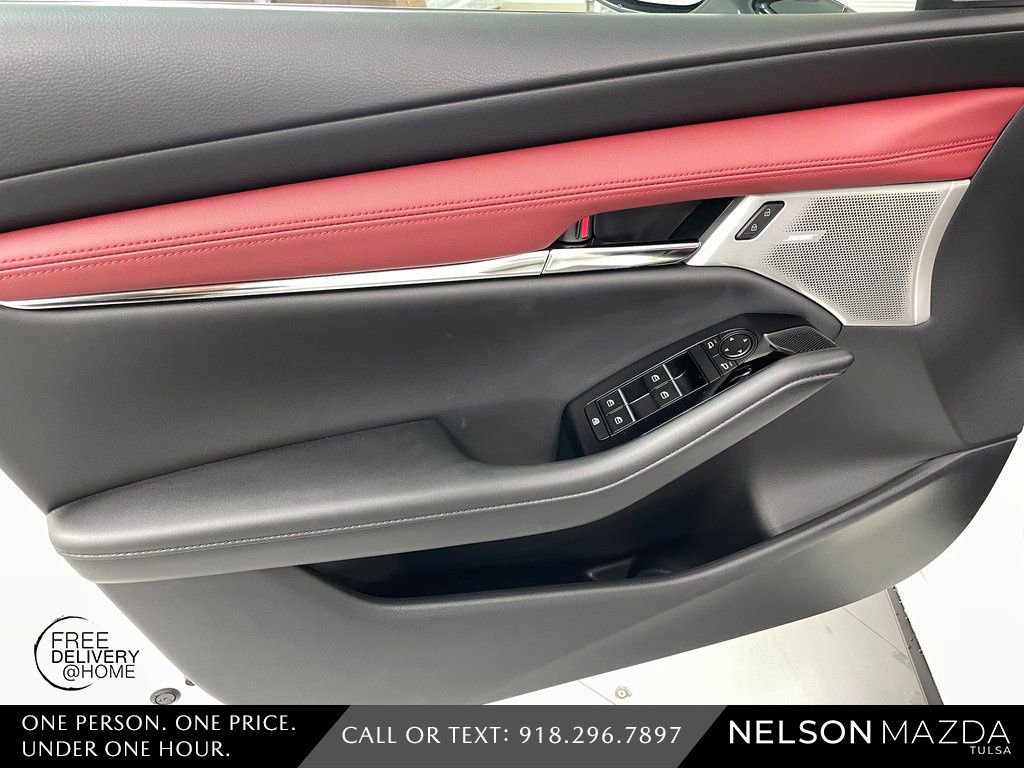 New 2026 MAZDA MAZDA3 2.5 S Hatchback w/ Premium Pkg FWD image 17