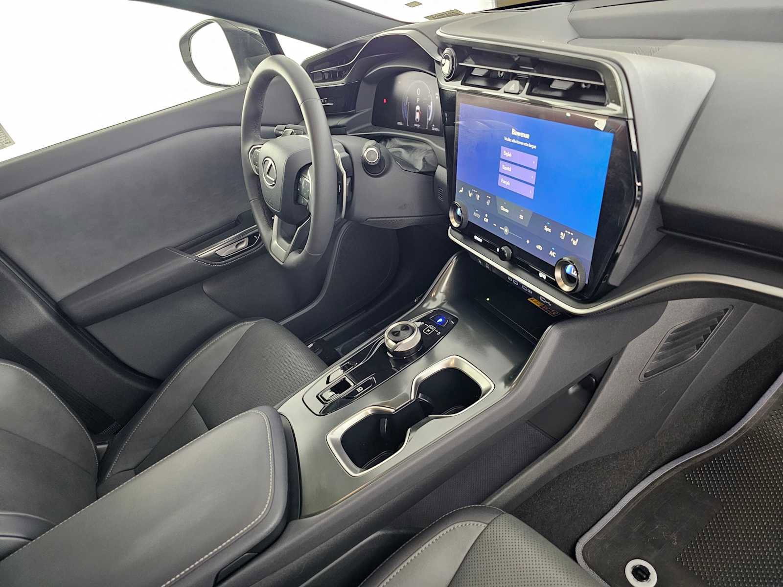 Certified 2024 Lexus RZ 450e Premium w/ Technology Package AWD/4WD image 11