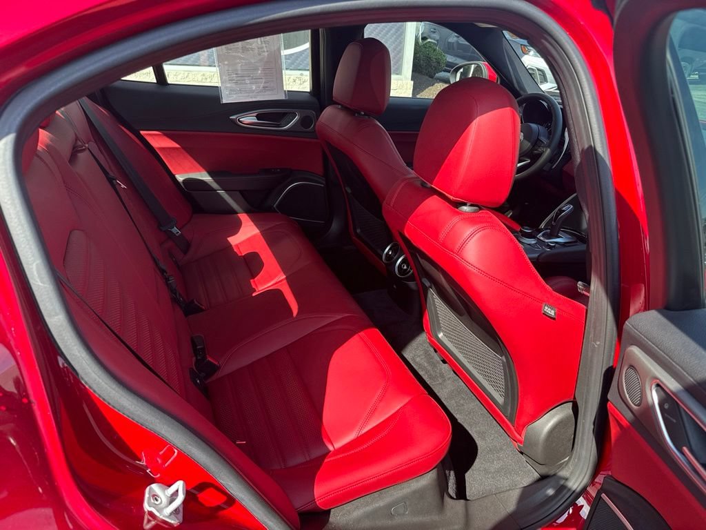 Used 2021 Alfa Romeo Giulia Ti Sport AWD/4WD image 59