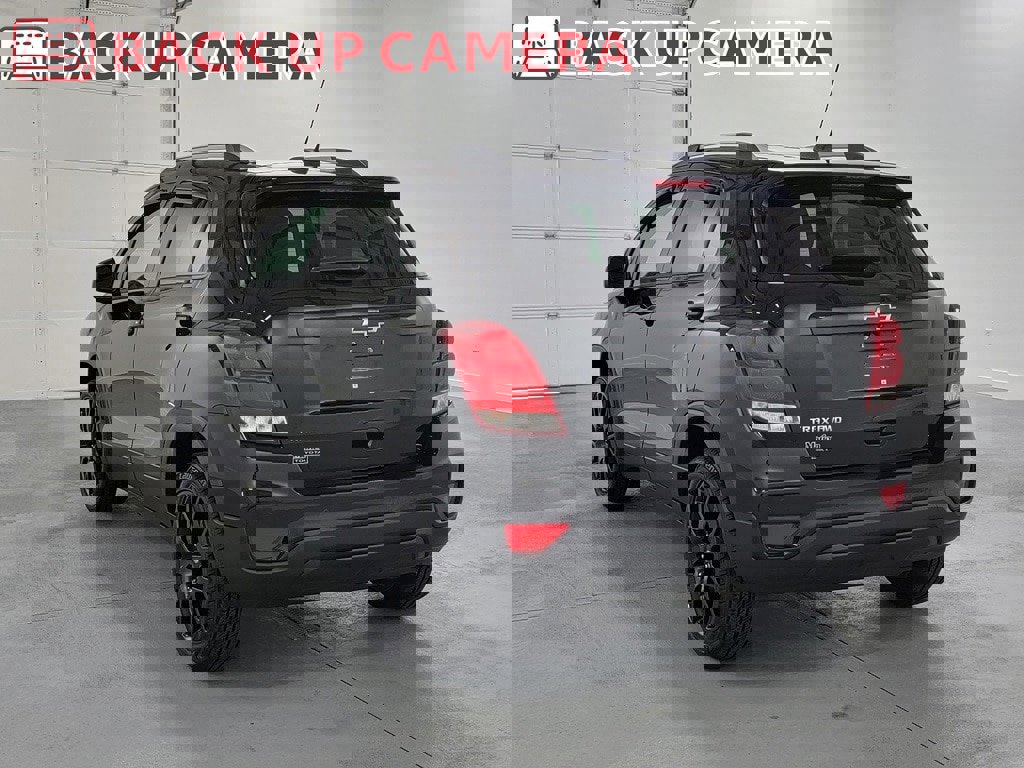 Used 2022 Chevrolet Trax LT w/ Driver Confidence Package image 7