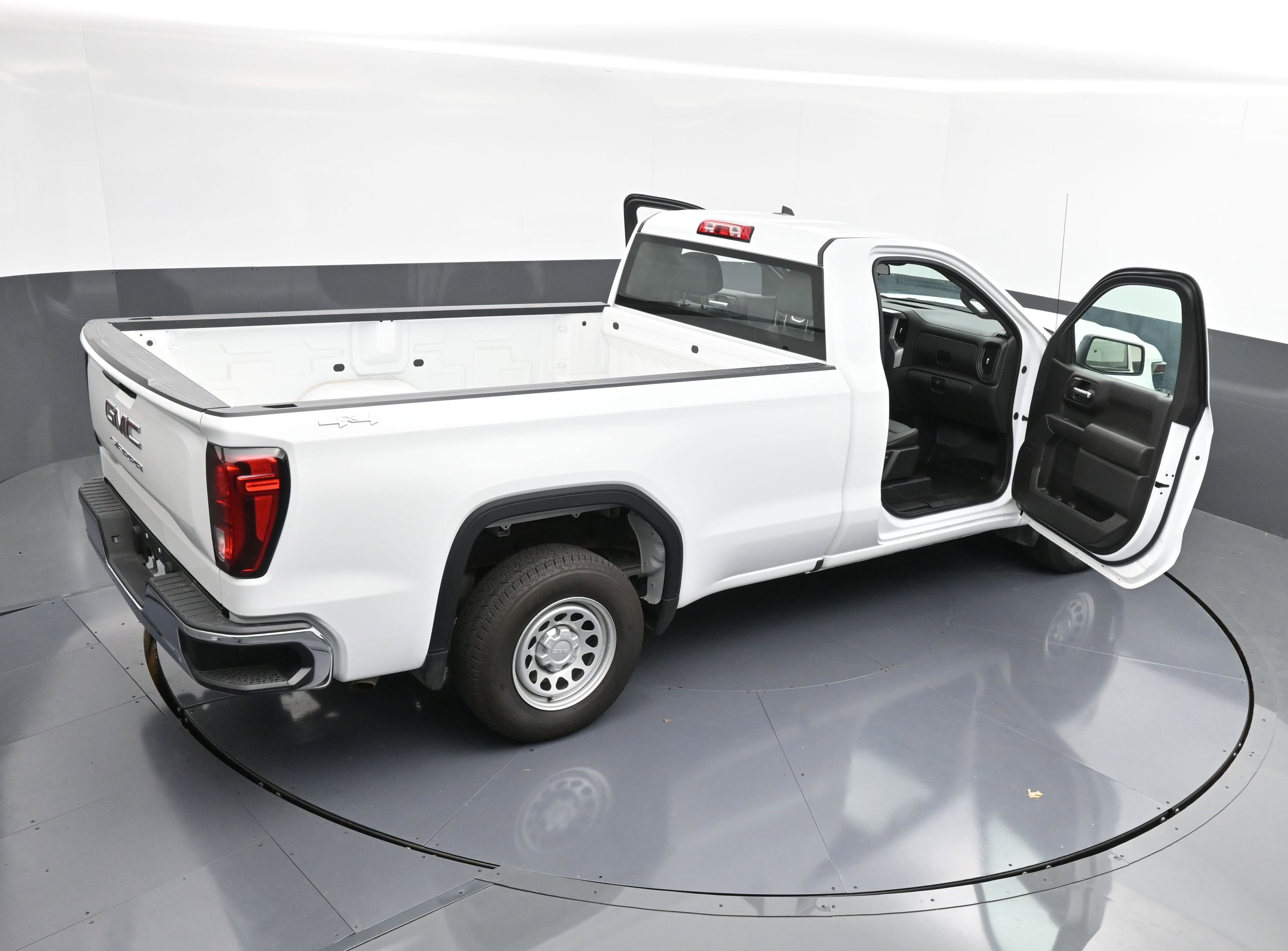 Used 2024 GMC Sierra 1500 Pro image 41