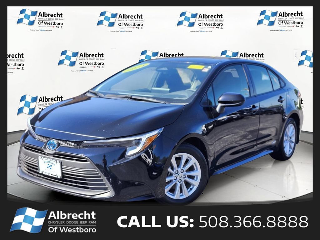 Used 2024 Toyota Corolla LE w/ LE Convenience Package AWD/4WD image 1
