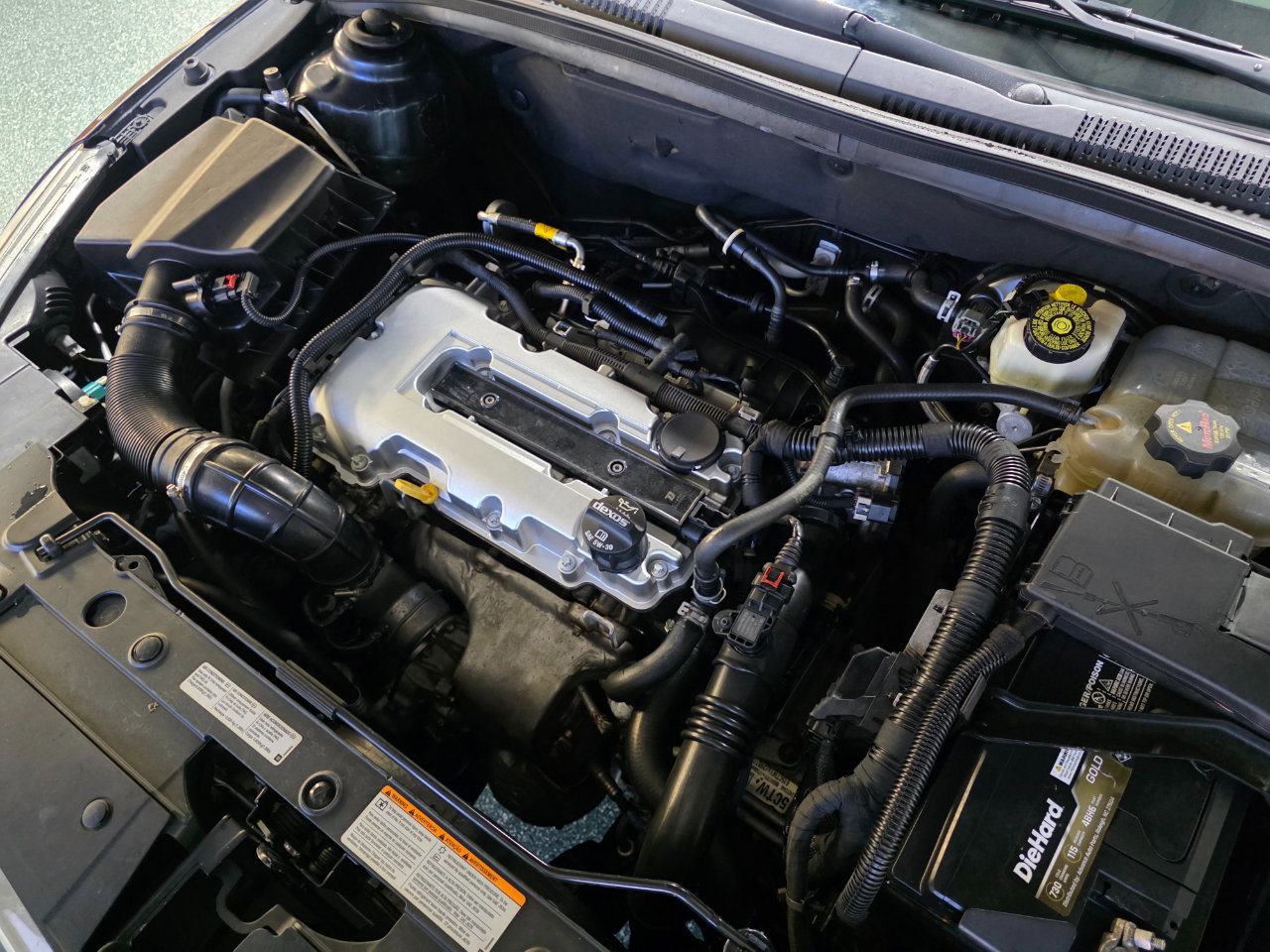 Used 2016 Chevrolet Cruze LT w/ Technology Package image 36