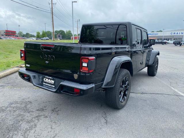 Used 2021 Jeep Gladiator Overland AWD/4WD image 7