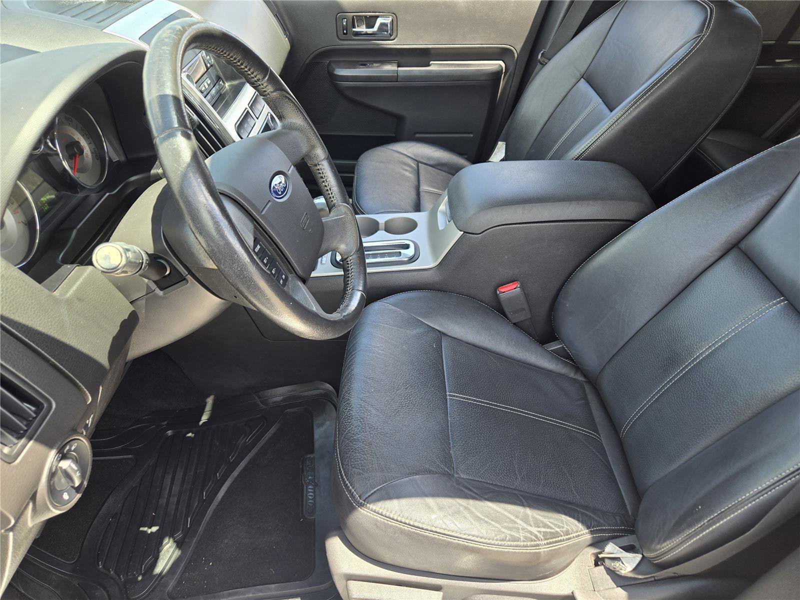 Used 2010 Ford Edge Limited AWD/4WD image 13