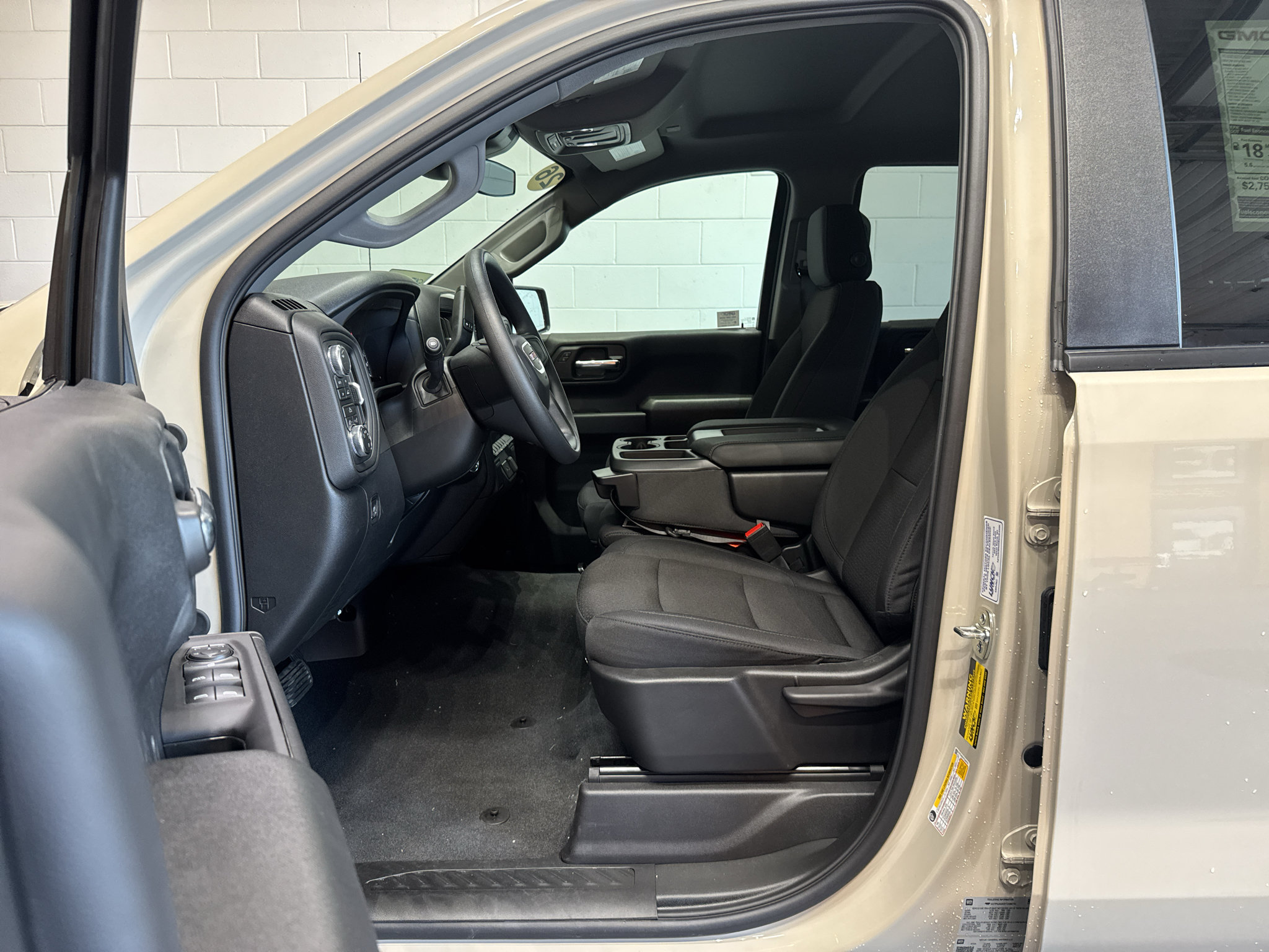 New 2026 GMC Sierra 1500 Pro w/ Graphite Edition AWD/4WD image 14