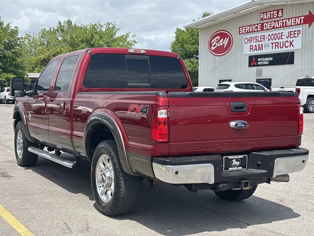Used 2015 Ford F250 Lariat w/ Lariat Interior Package AWD/4WD image 3