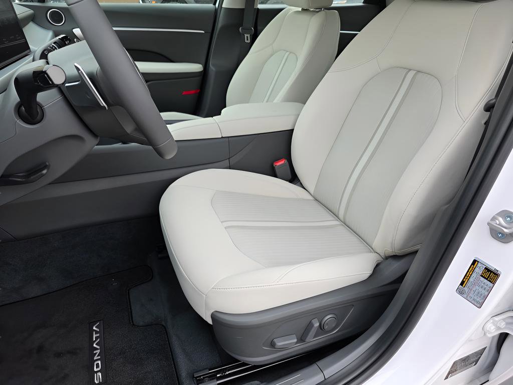 New 2026 Hyundai Sonata SEL image 13