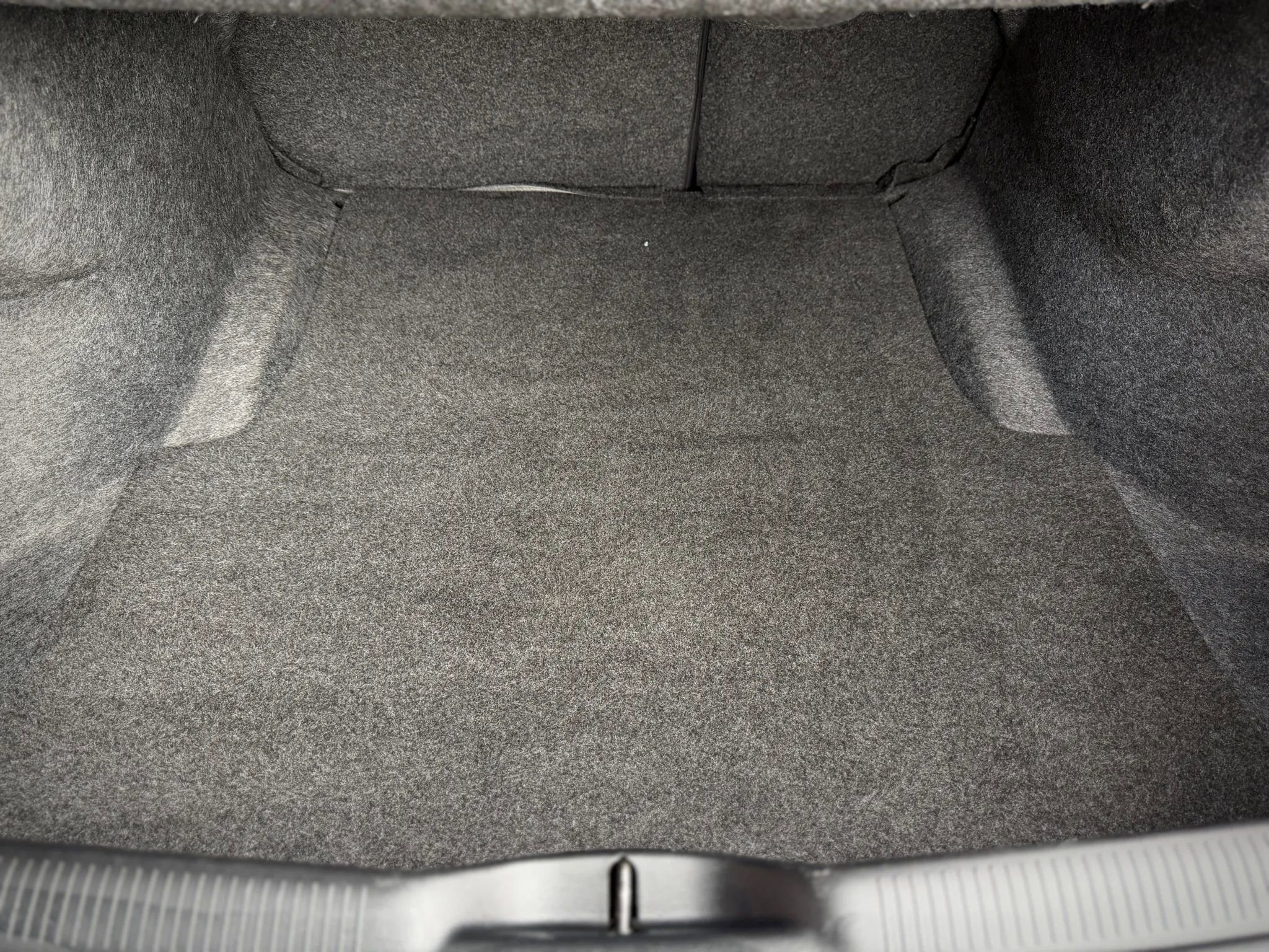 Used 2019 Dodge Charger SXT w/ Leather Interior Group image 25