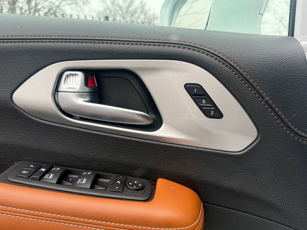 Used 2024 Chrysler Pacifica Pinnacle image 18