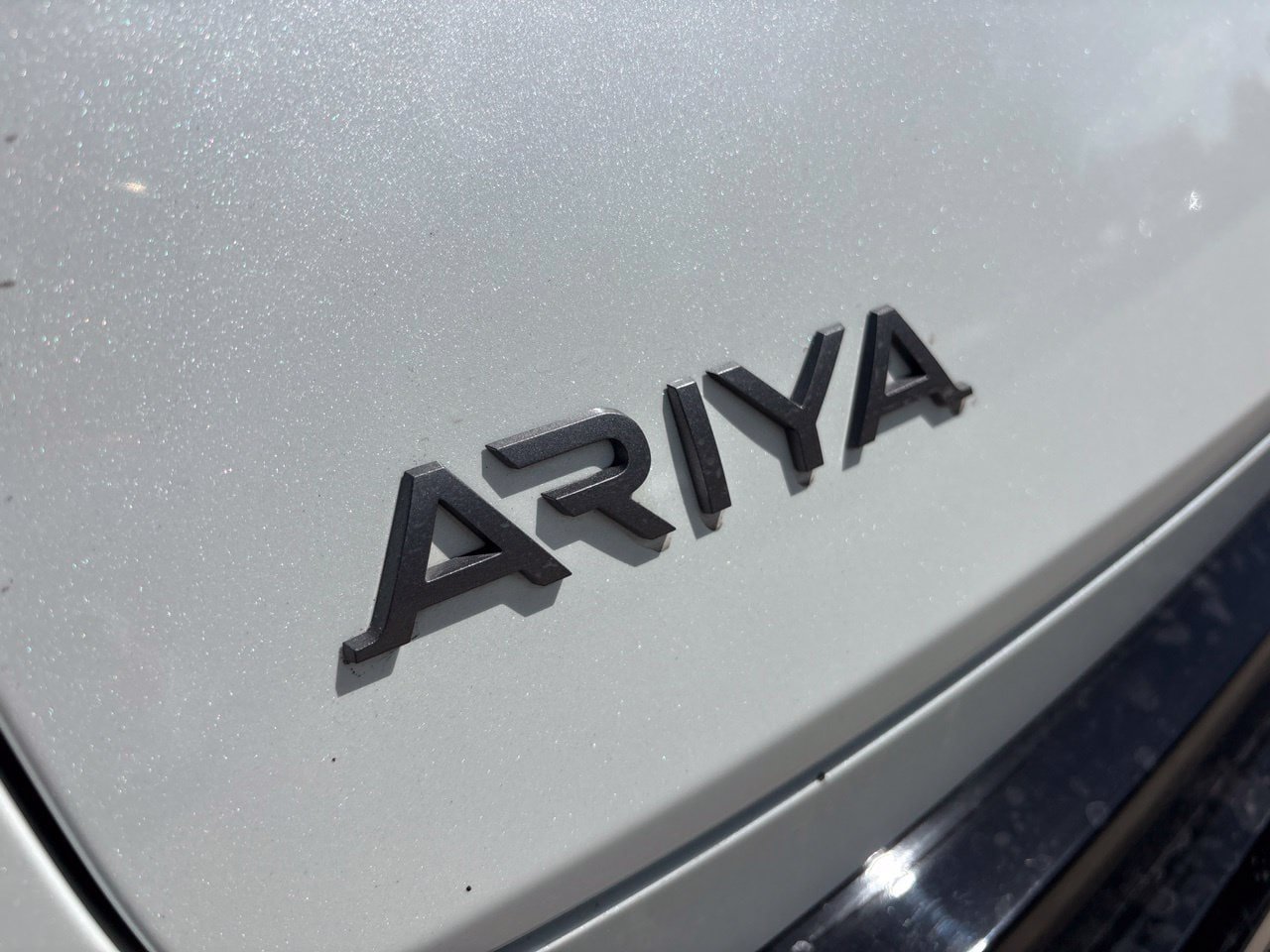 Used 2023 Nissan Ariya FWD image 9