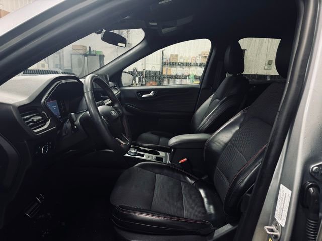 Used 2023 Ford Escape ST-Line w/ Tech Pack #1 image 18