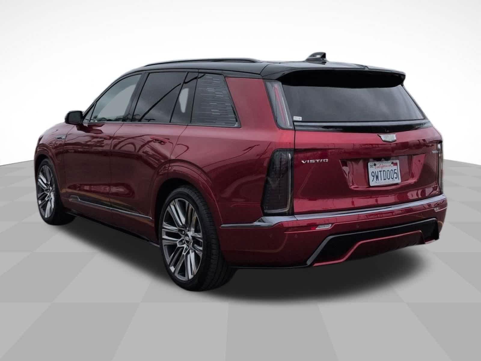 Used 2026 Cadillac Vistiq Platinum AWD/4WD image 7