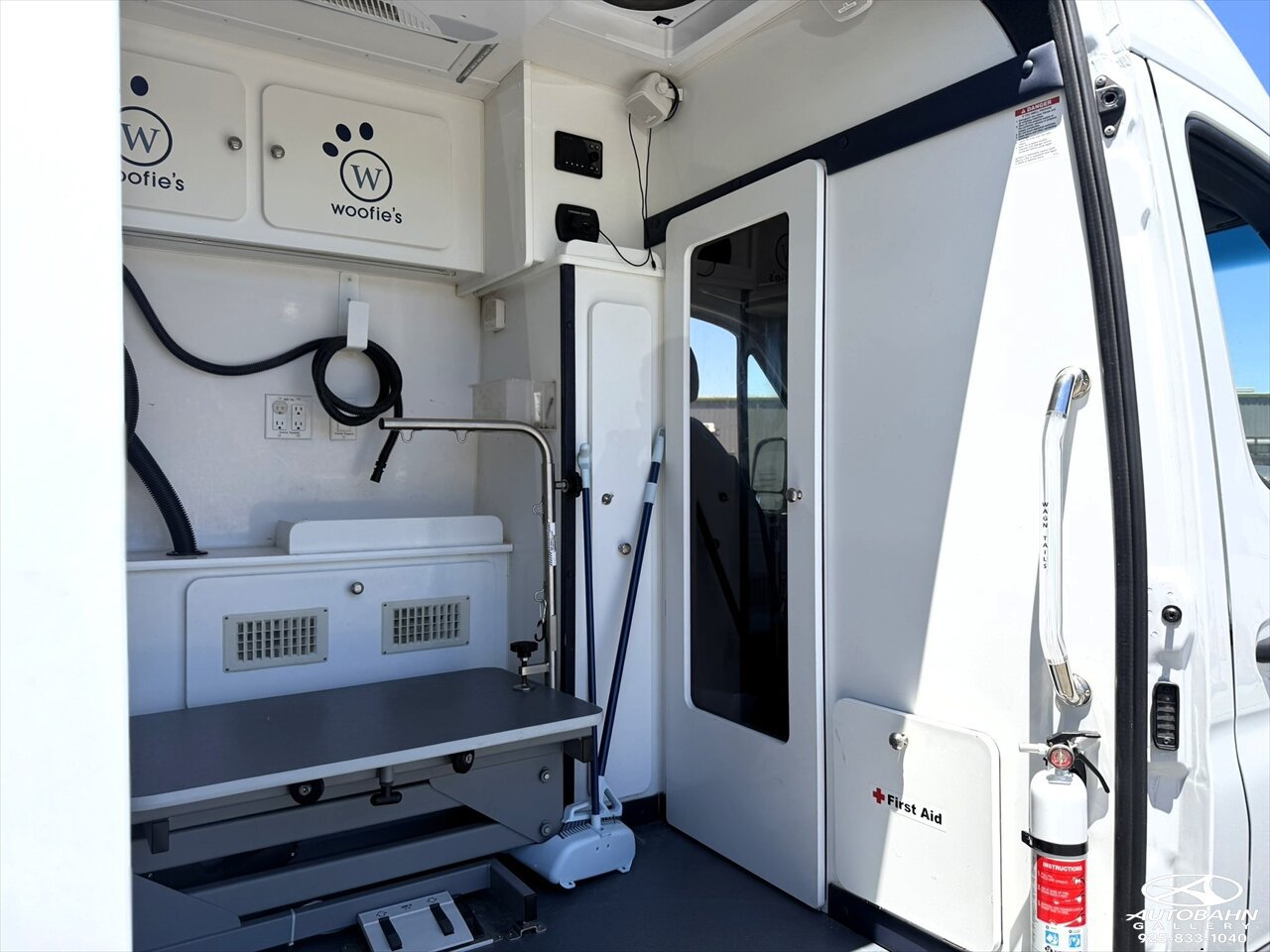 Used 2024 Mercedes-Benz Sprinter 2500 image 15