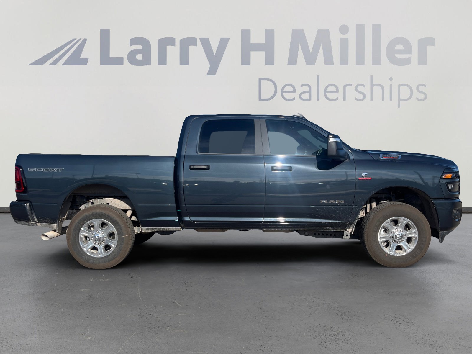 New 2025 RAM 2500 Big Horn image 6