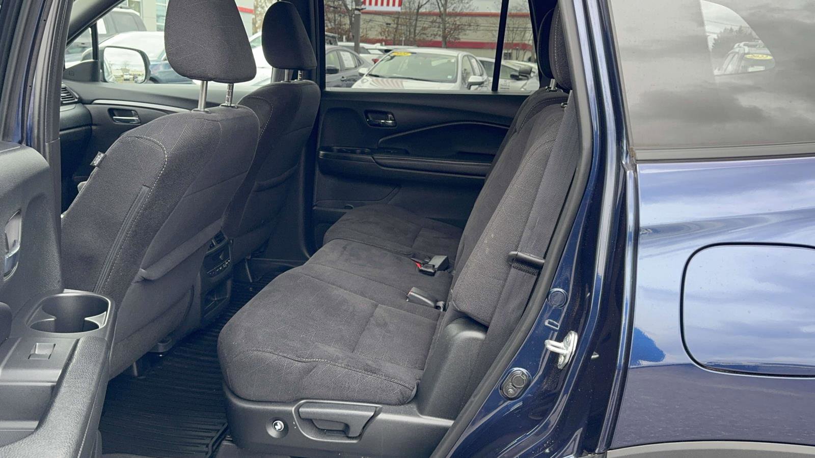 Used 2022 Honda Pilot Sport image 13