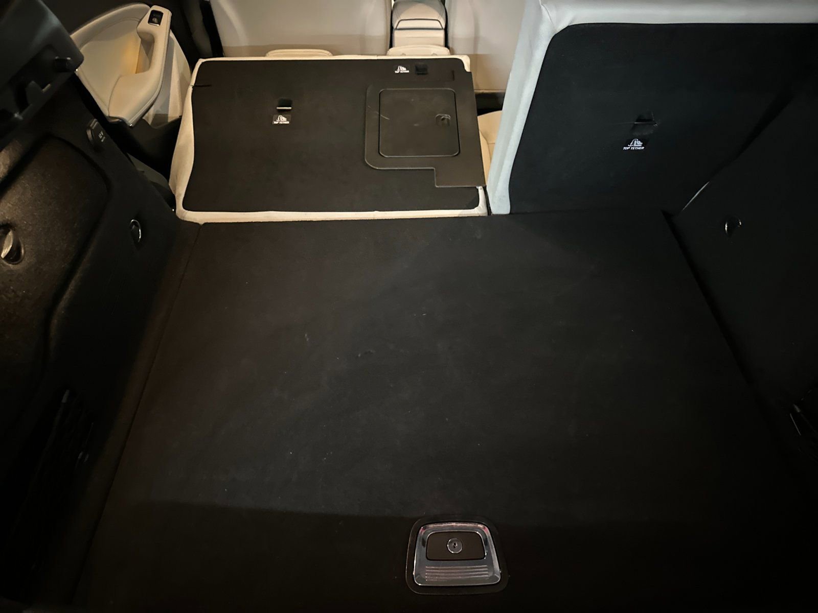 Used 2019 Mercedes-Benz GLA 250 4MATIC w/ Premium Package image 19