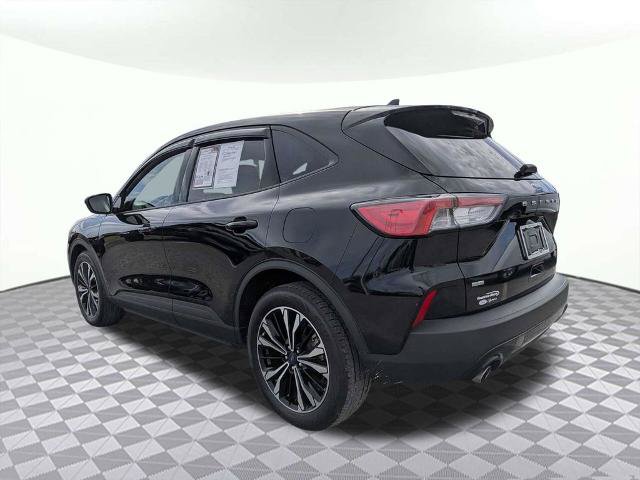 Certified 2022 Ford Escape SE w/ SE Sport Appearance Package FWD image 5