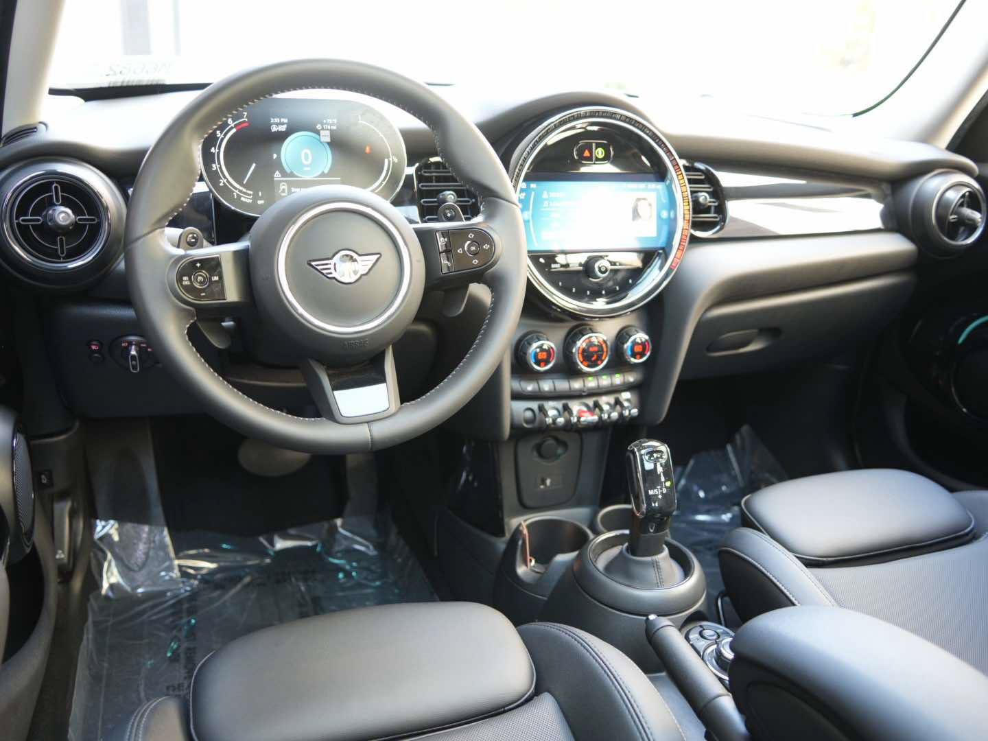 Certified 2024 MINI Cooper S FWD image 7
