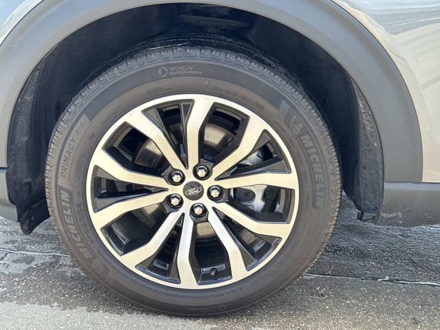 Used 2024 Ford Explorer ST AWD/4WD image 6