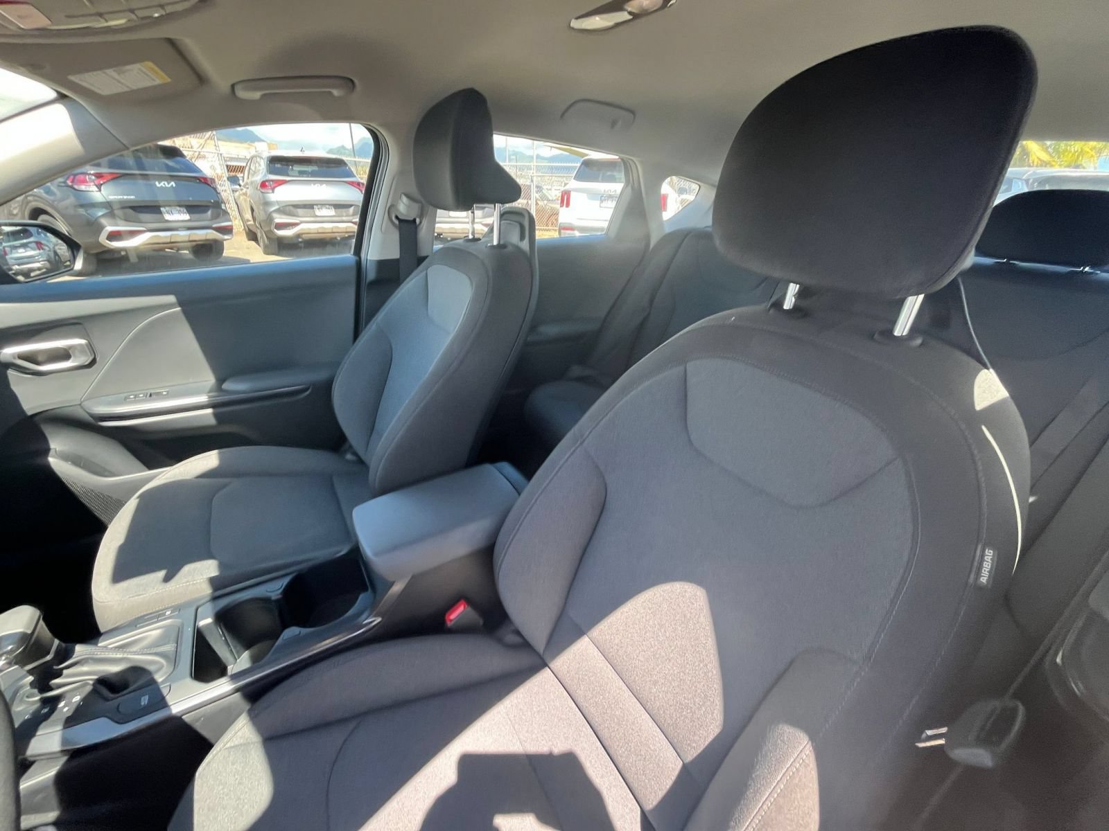 Used 2025 Kia K4 FWD image 34