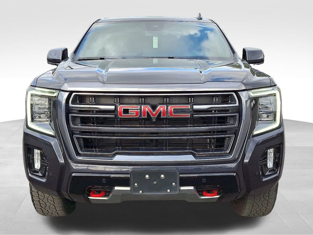 Used 2023 GMC Yukon AT4 w/ AT4 Premium Package image 2