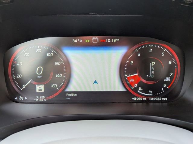 Used 2021 Volvo S60 T6 Momentum image 17