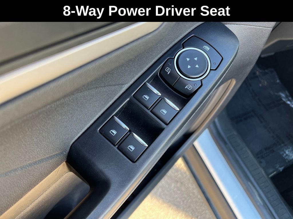 Used 2022 Ford Escape SE image 13