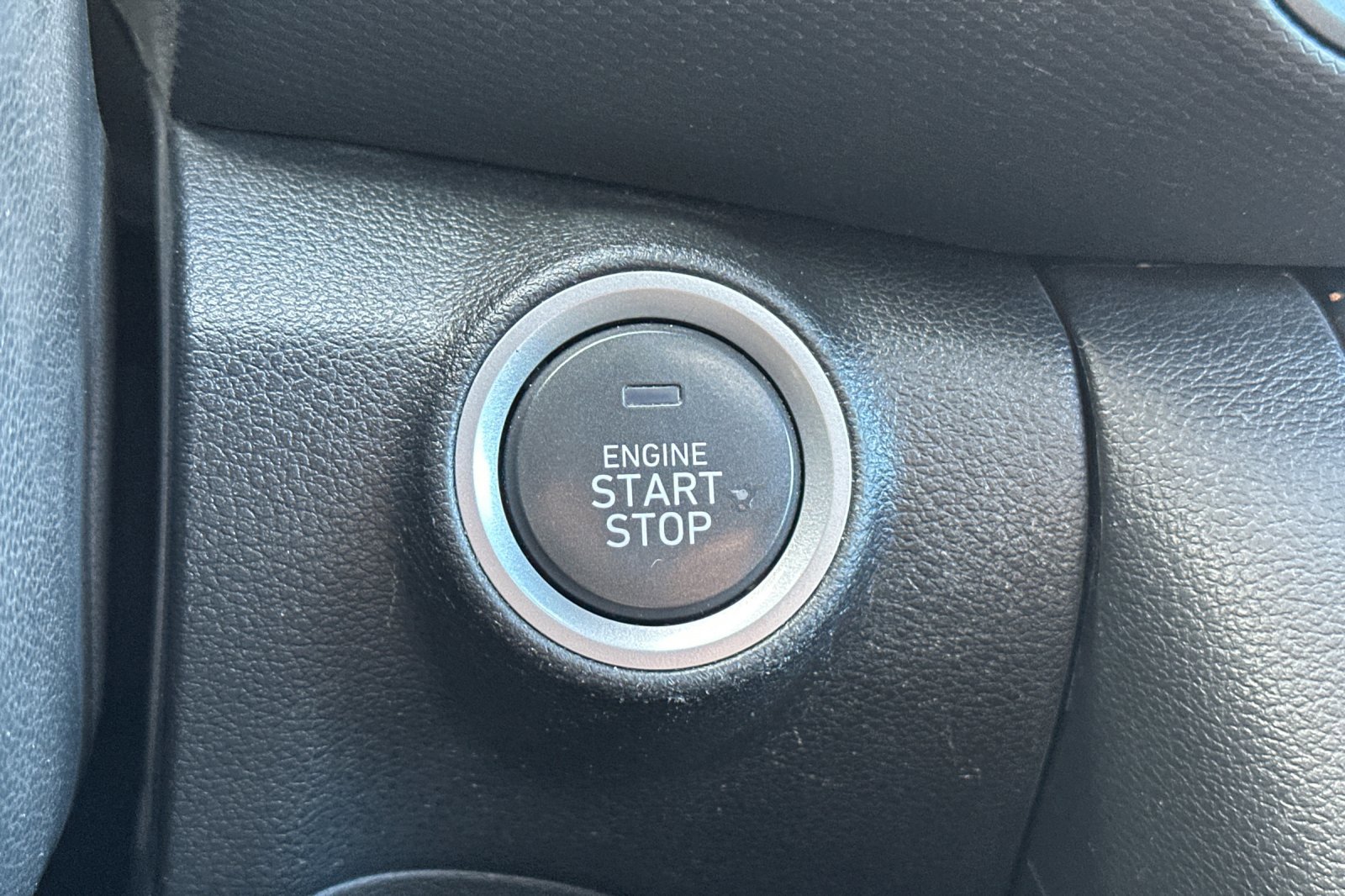 Used 2021 Hyundai Kona Limited w/ Cargo Package image 22