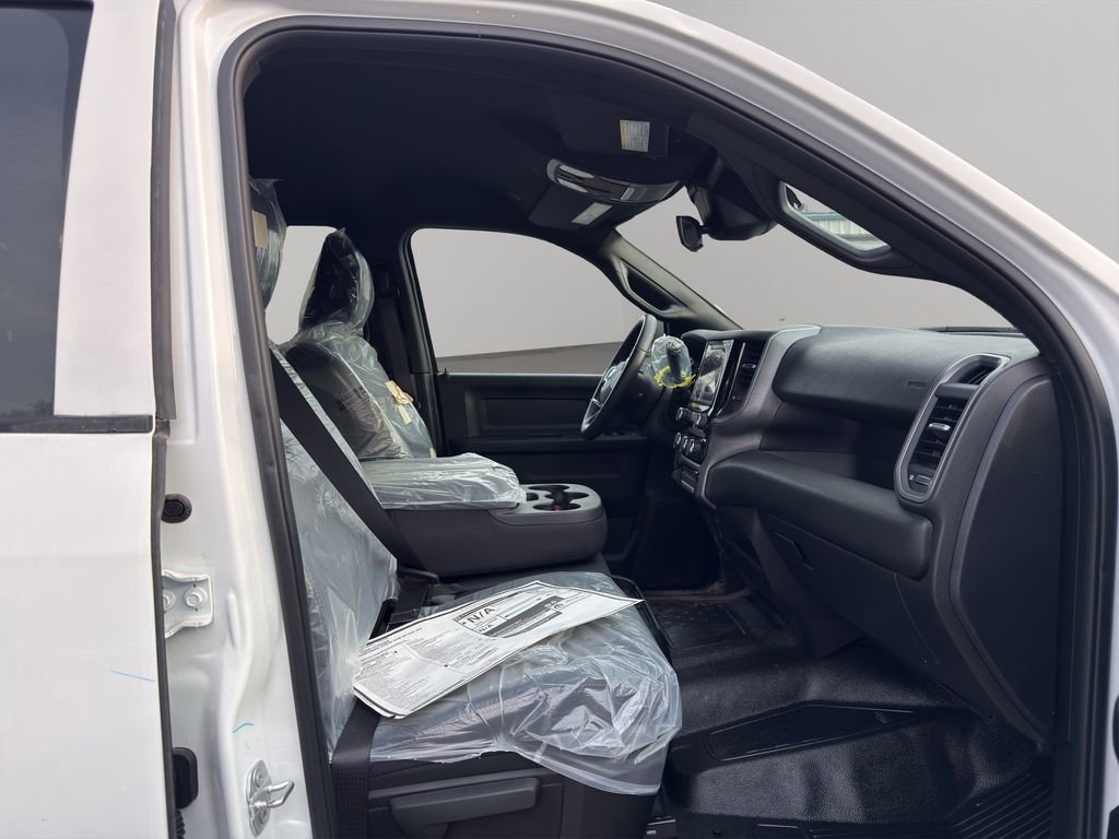 Used 2025 RAM 3500 Tradesman w/ Chrome Appearance Group image 13